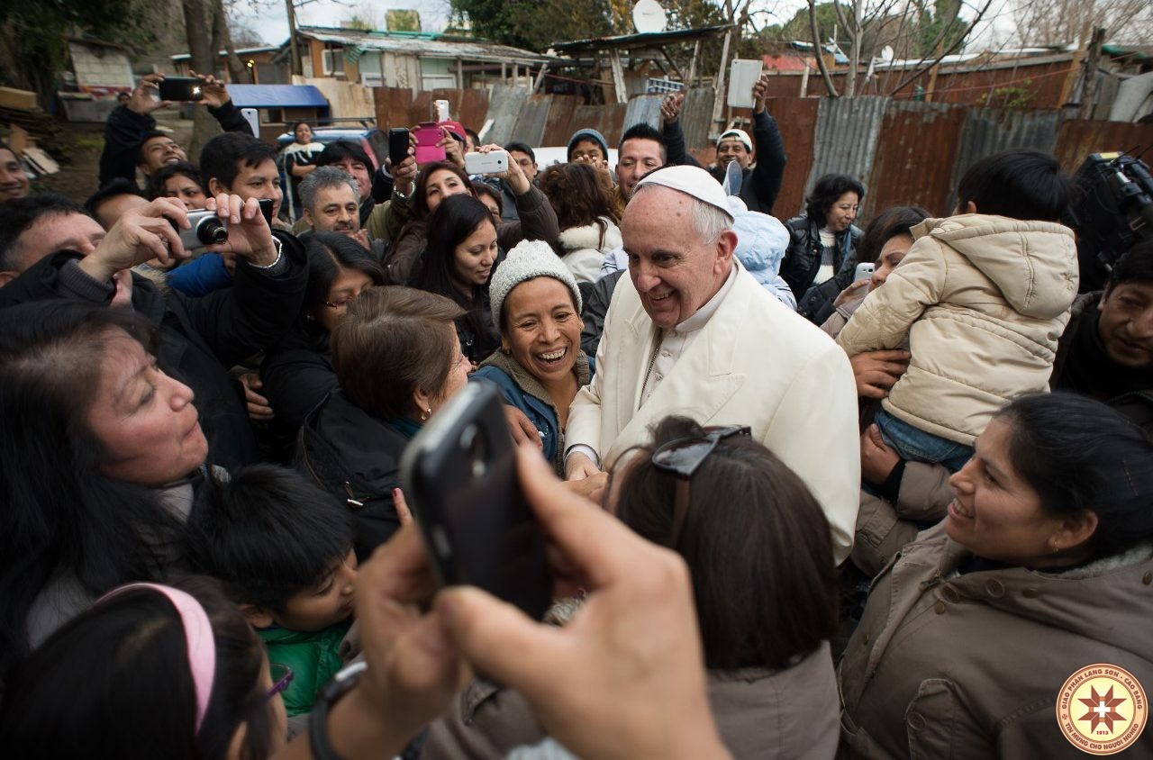 Một số điểm chính trong Sứ điệp của ĐTC nhân Ngày Thế giới Người nghèo năm 2021